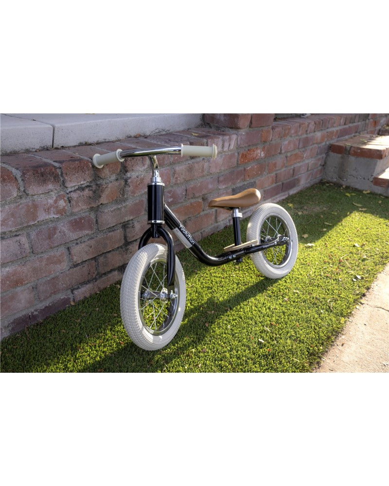 Bicicleta de equilibrio Yvelo Classic Negra vintage Yvolution