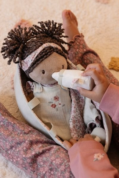 Bebé Muñeca Evie canastilla Little Dutch