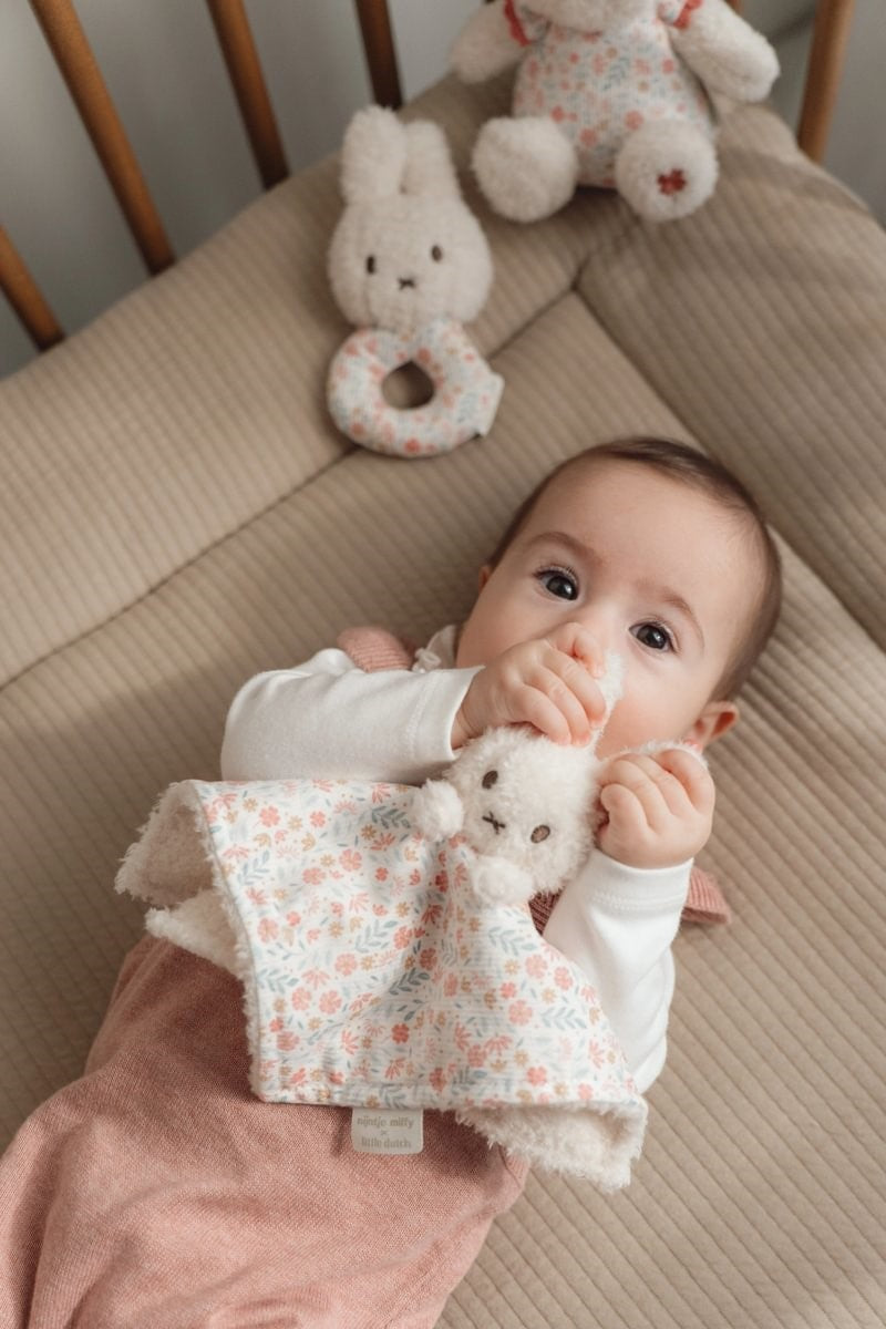 Caja regalo bebé Miffy Lucky Blossom Little Dutch