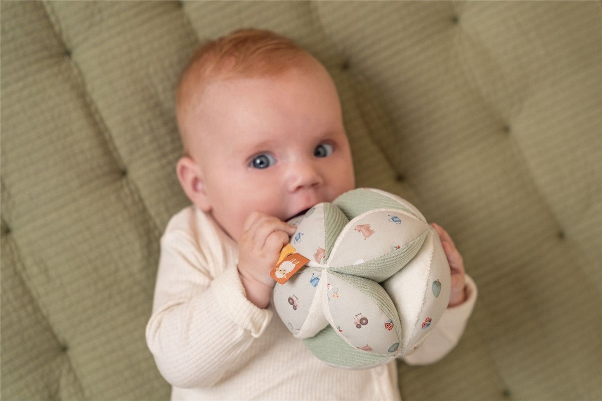 Pelota Montessori Granja de Little Dutch