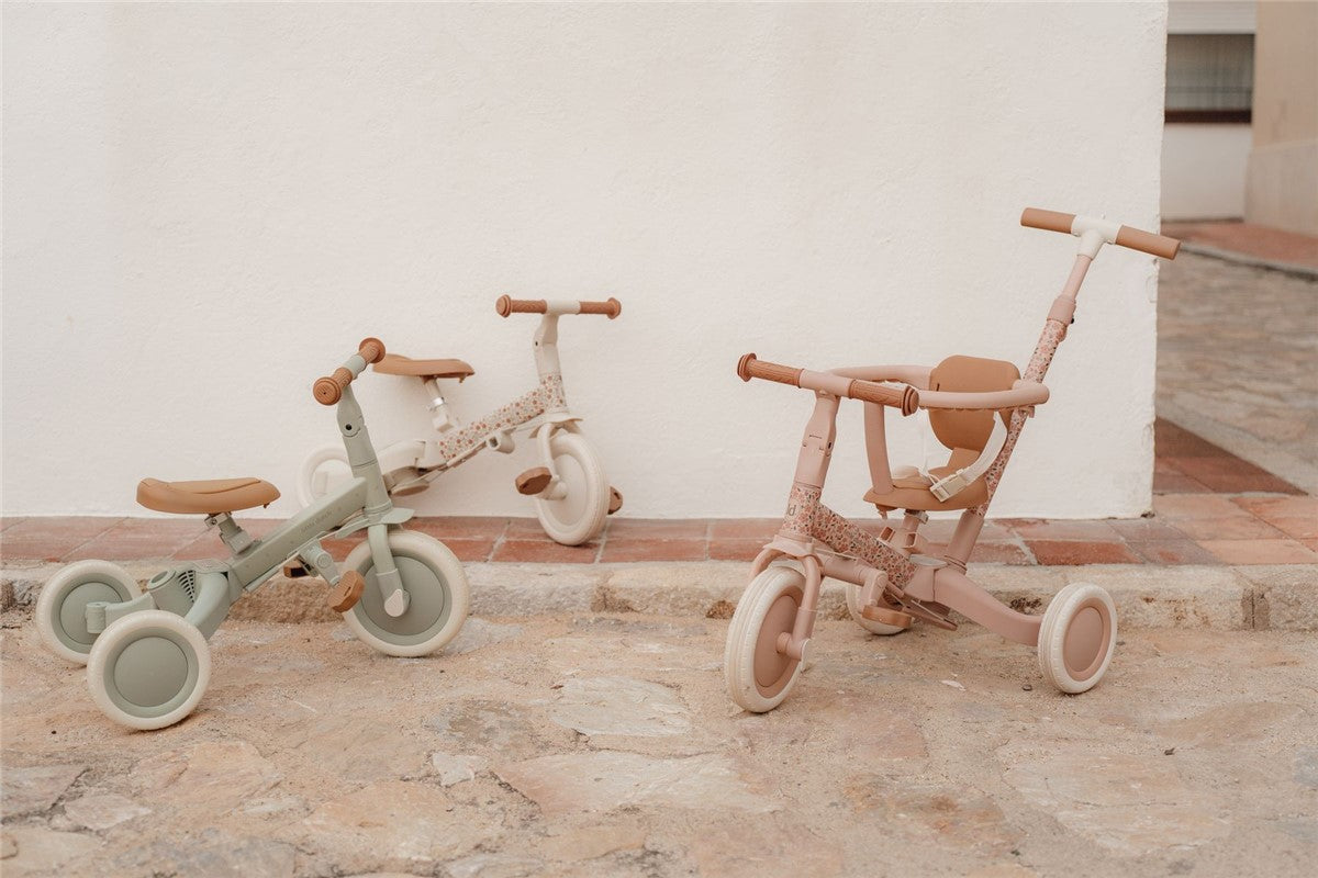 Triciclo infantil 4 en 1 con barra rosa flores Little dutch