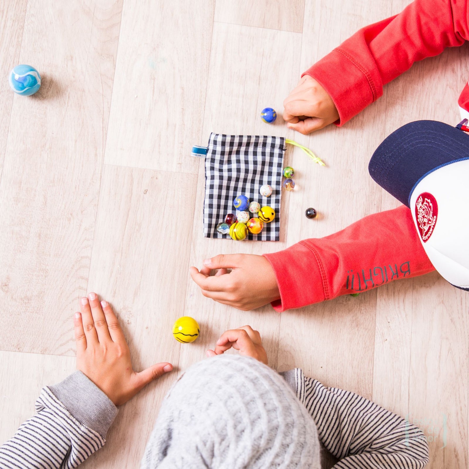 Juego clásico de Canicas Me&Mine