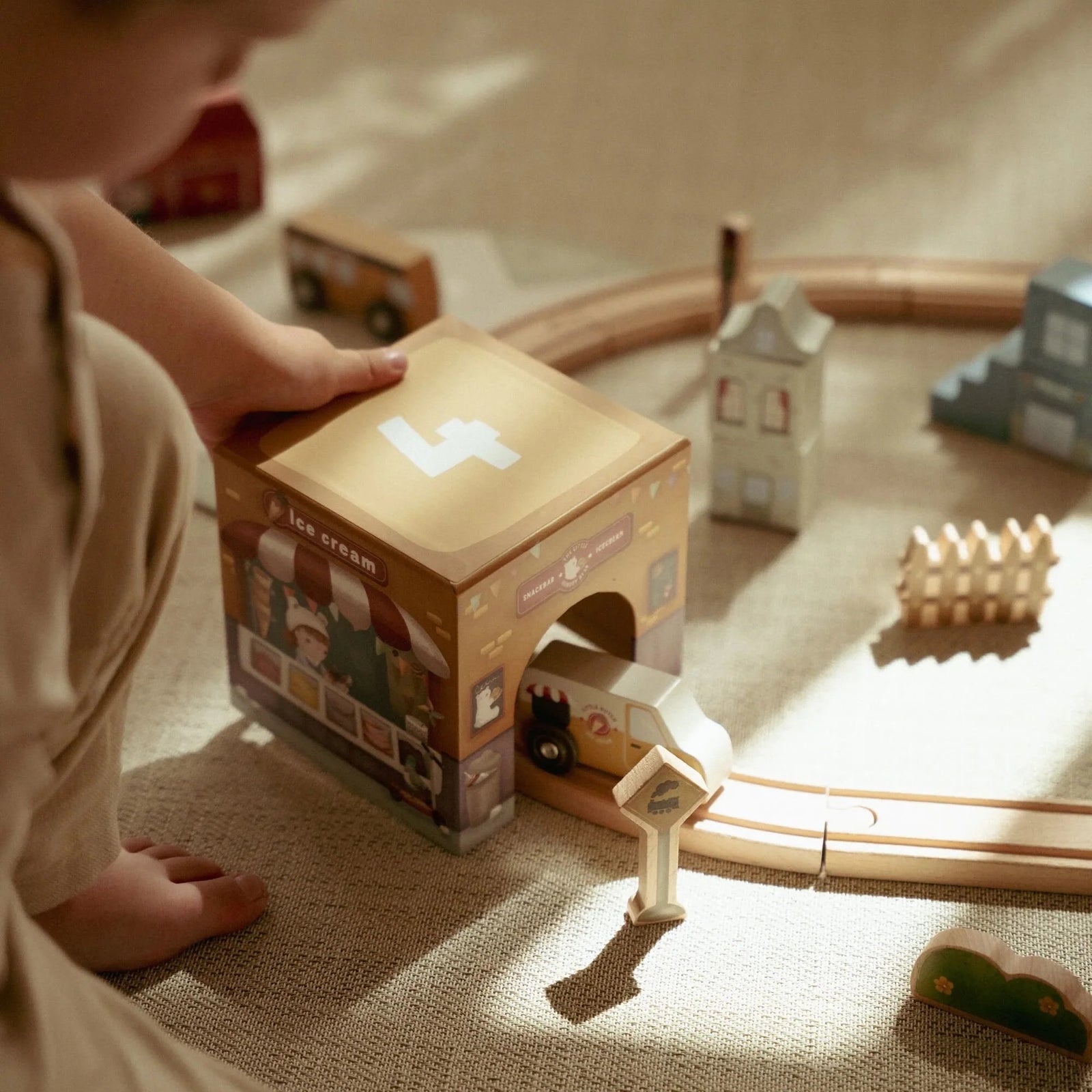 Torre encajable ciudad con coches Little Dutch