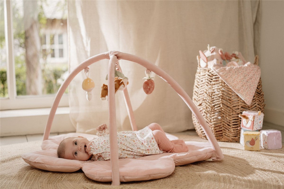 Alfombra de juego fairy garden rosa Little dutch