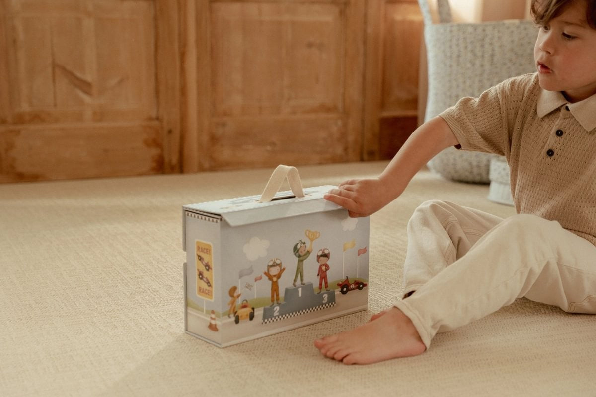 Caja de juego con Pista de Carreras FSC Little Dutch