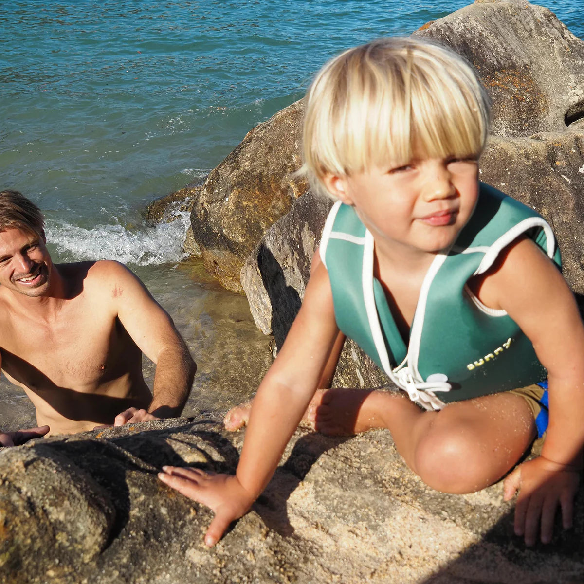 Chaleco flotador infantil Sunnylife Into the Jungle
