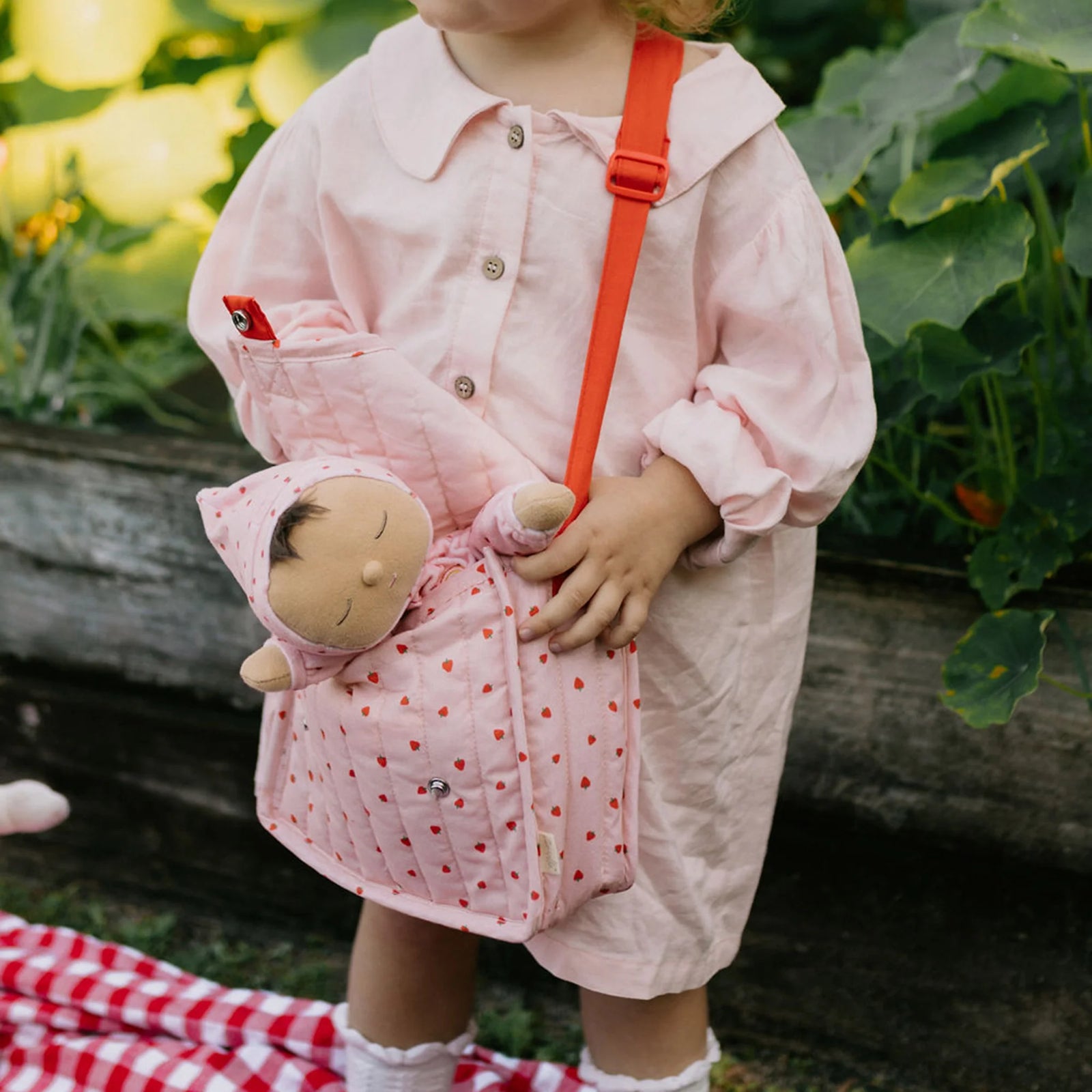 Conjunto bolso cambiador Strawberry Olli Ella