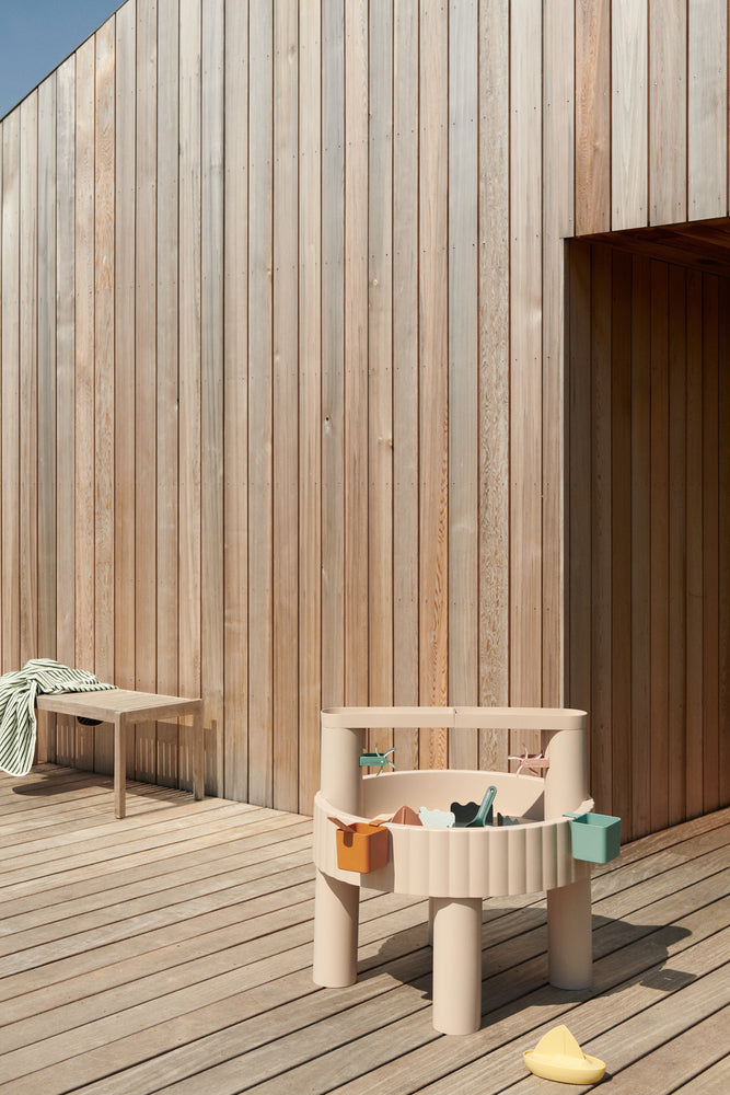 Mesa de actividades exterior Sepp Sandy Liewood