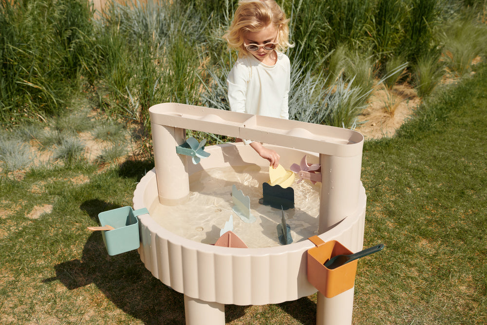 Mesa de actividades exterior Sepp Sandy Liewood