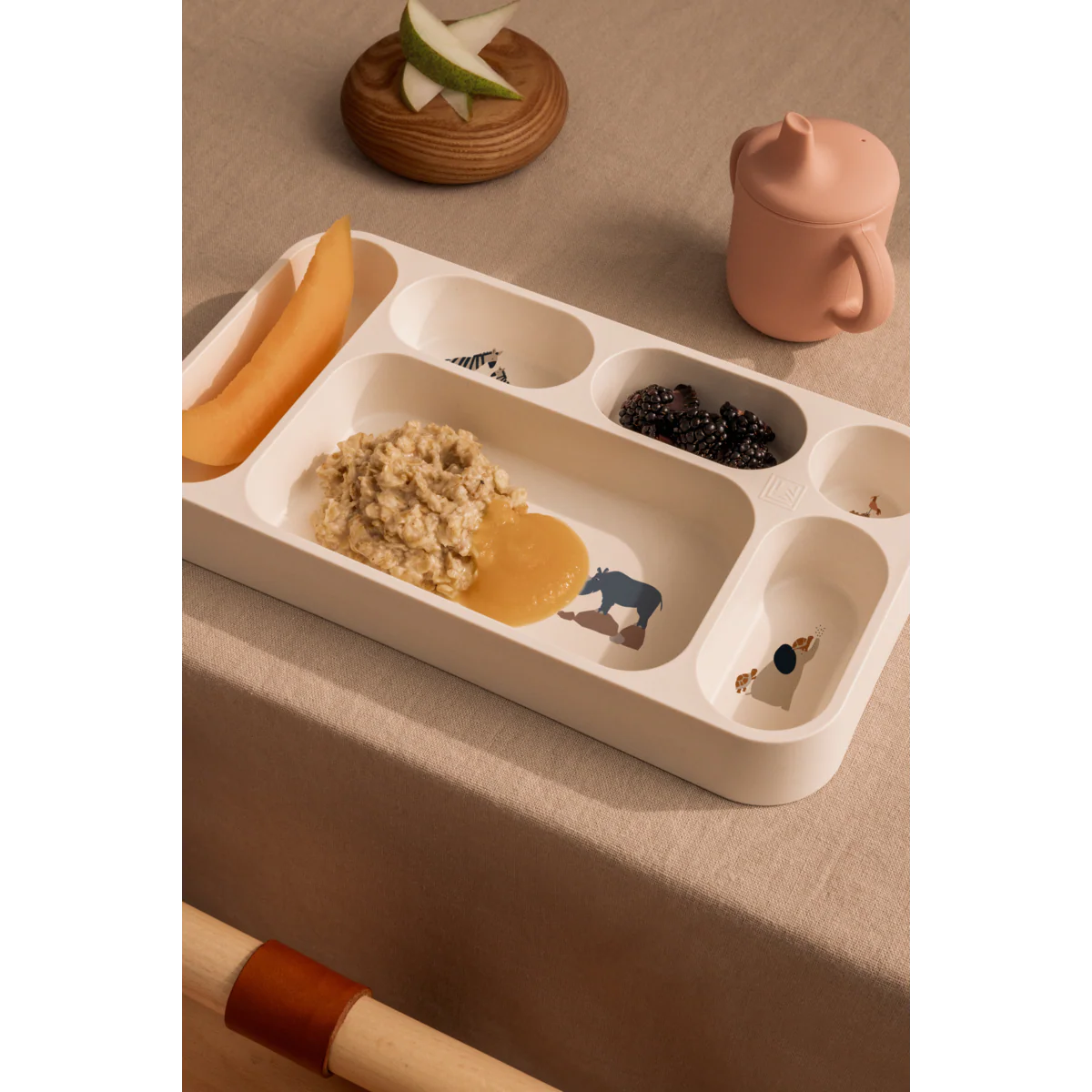 Mosu Plato infantil con divisiones All together Liewood