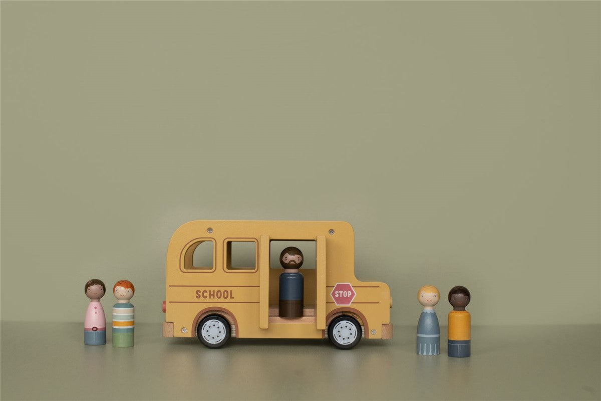 Bus Escolar y muñecos FSC de Little Dutch