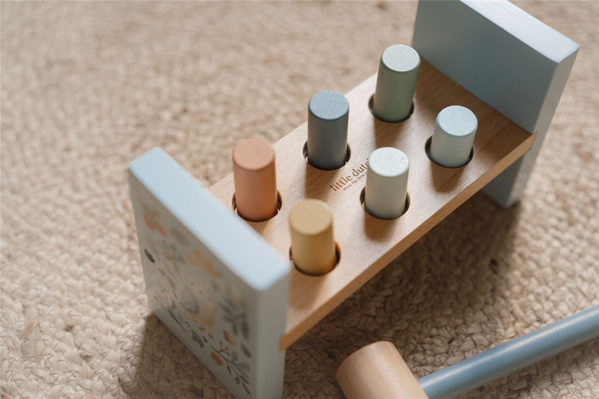 Banco de golpeo de madera Forest Friends FSC Little Dutch