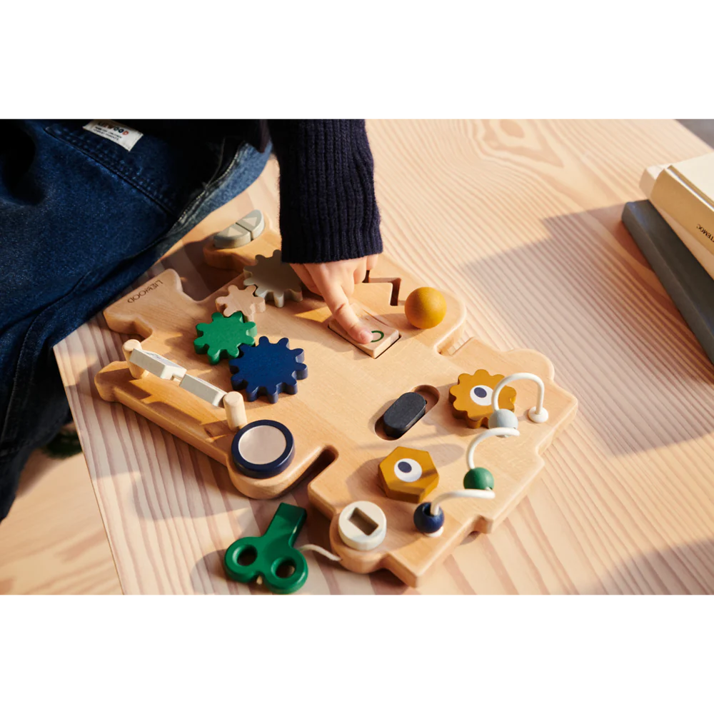 Tablero de juego robot Carola Liewood