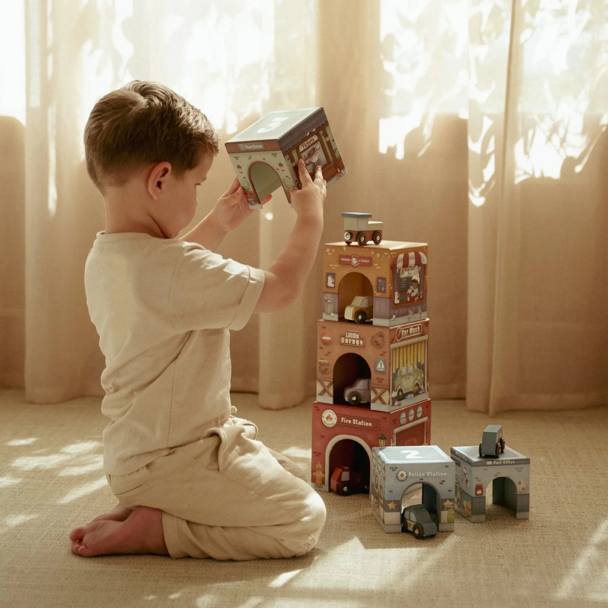 Torre encajable ciudad con coches Little Dutch