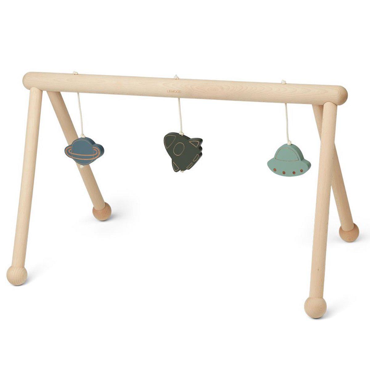 Gimnasio de madera ernie space de Liewood