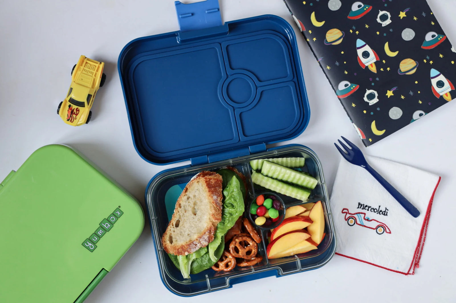 Fiambrera Yumbox Panino Azul Carreras 4