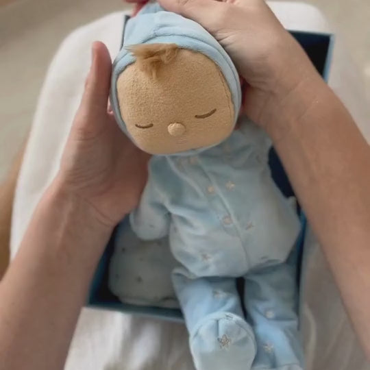 Lullaby Dozy Dinkum Leo Olli Ella