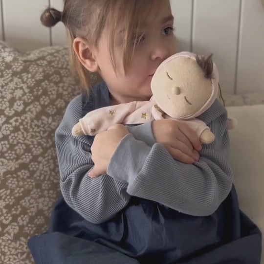 Lullaby Dozy Dinkum Luna Olli Ella