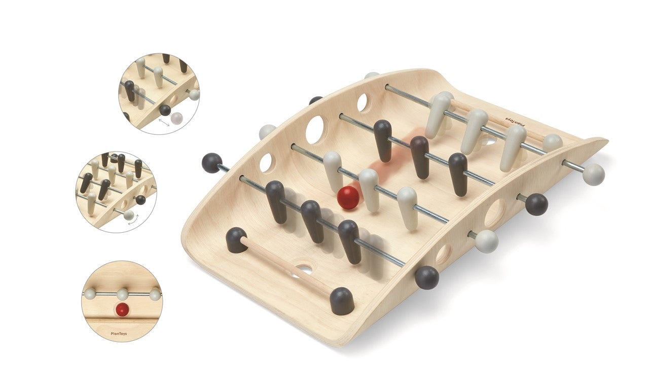 Futbolín de madera - Plantoys