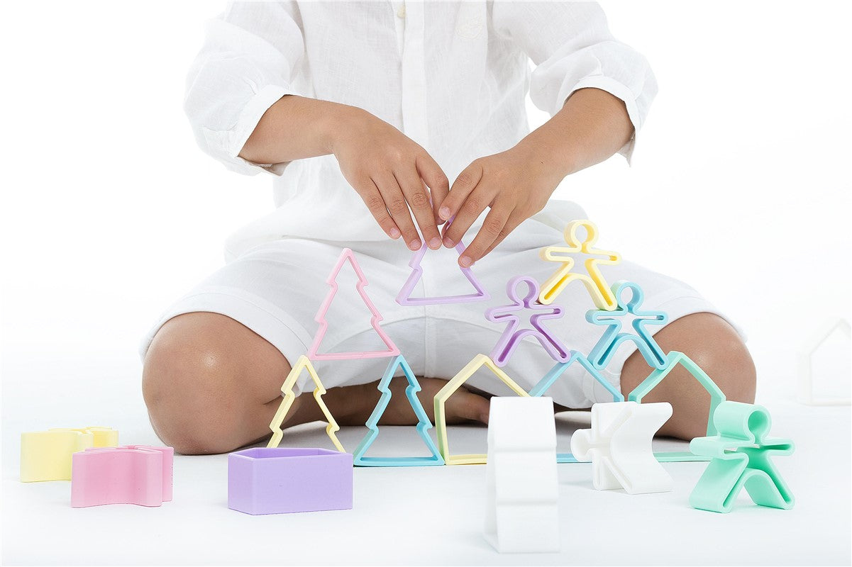 Kit Dena 6 Kids + 6 Houses + 6 Trees colores Pastel