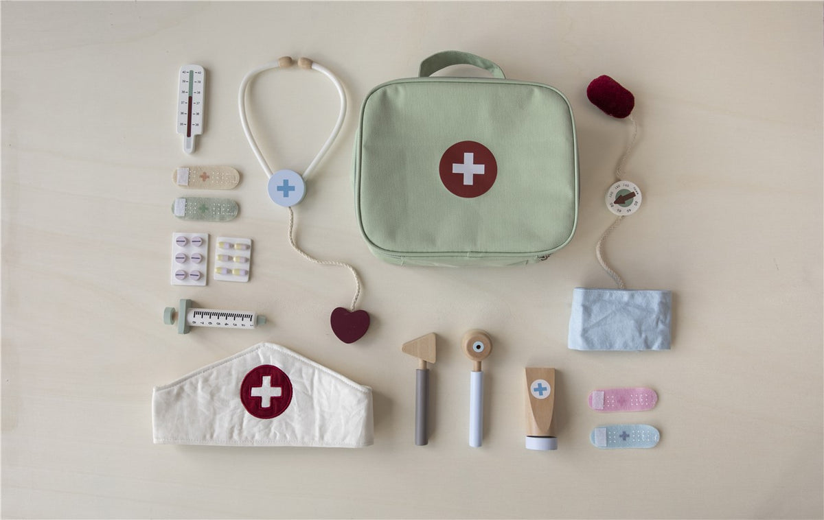 Maletín médico de madera de Little Dutch