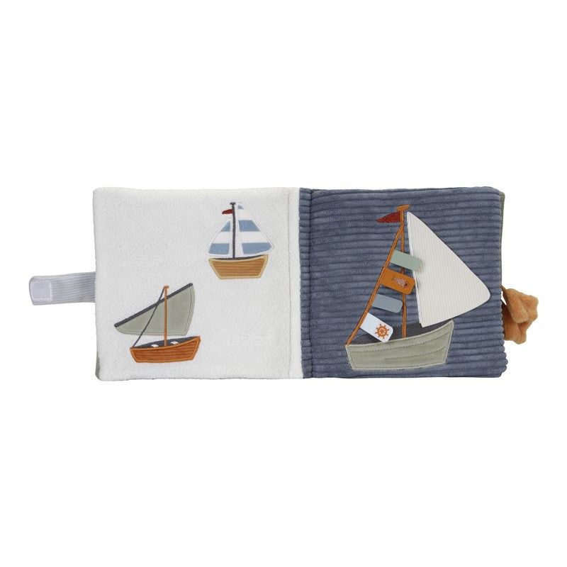 Libro blandito de actividades Barco de Little Dutch