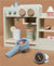 Café corner de madera de Little Dutch