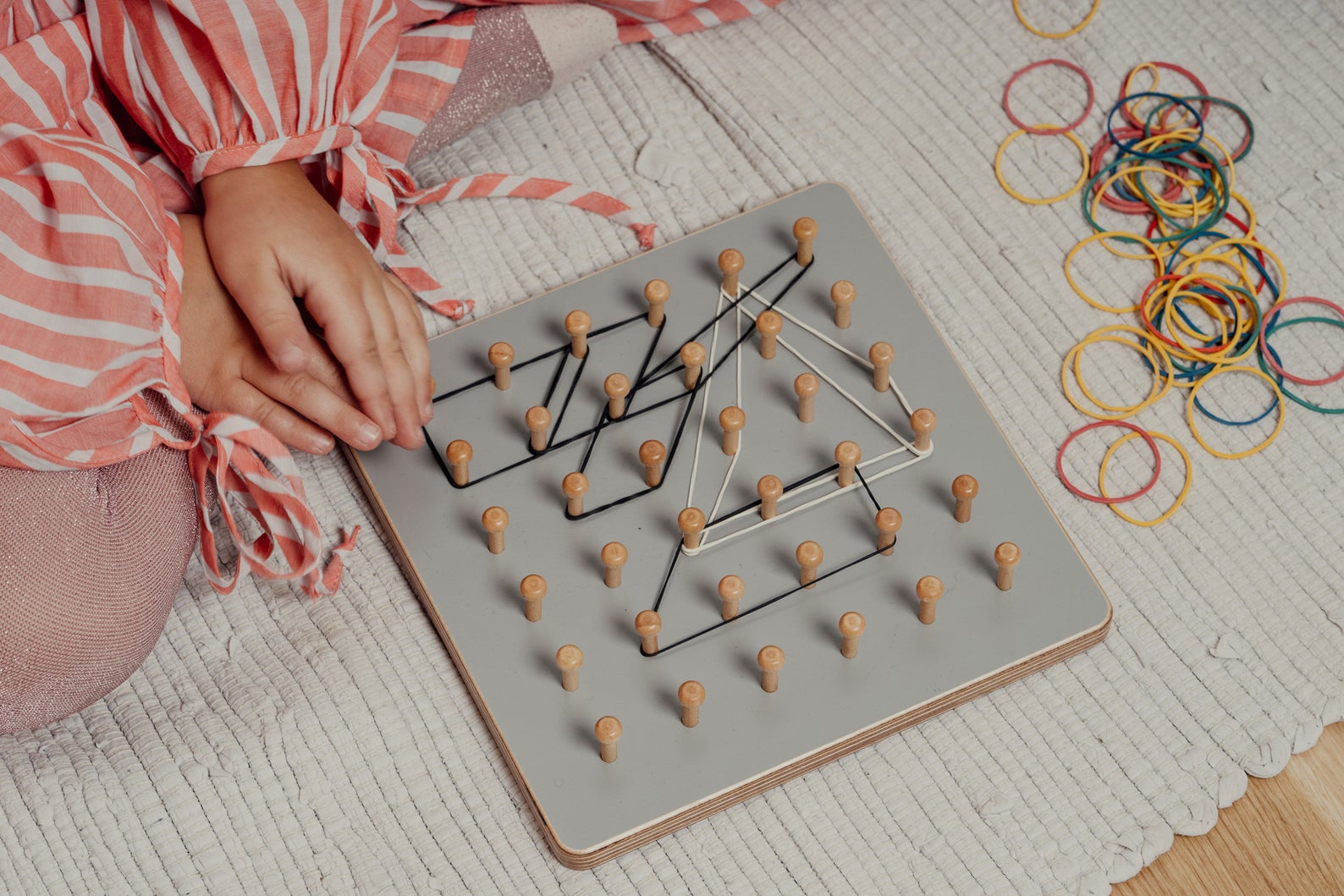 Tabla de madera Geoboard Montessori