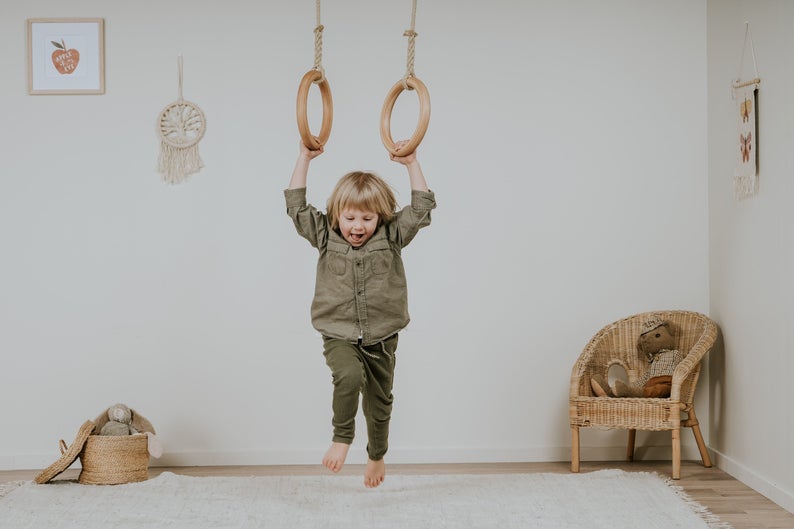 Anillas de gimnasia de madera para niños