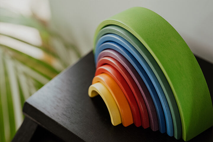 Arcoiris clásico de madera natural