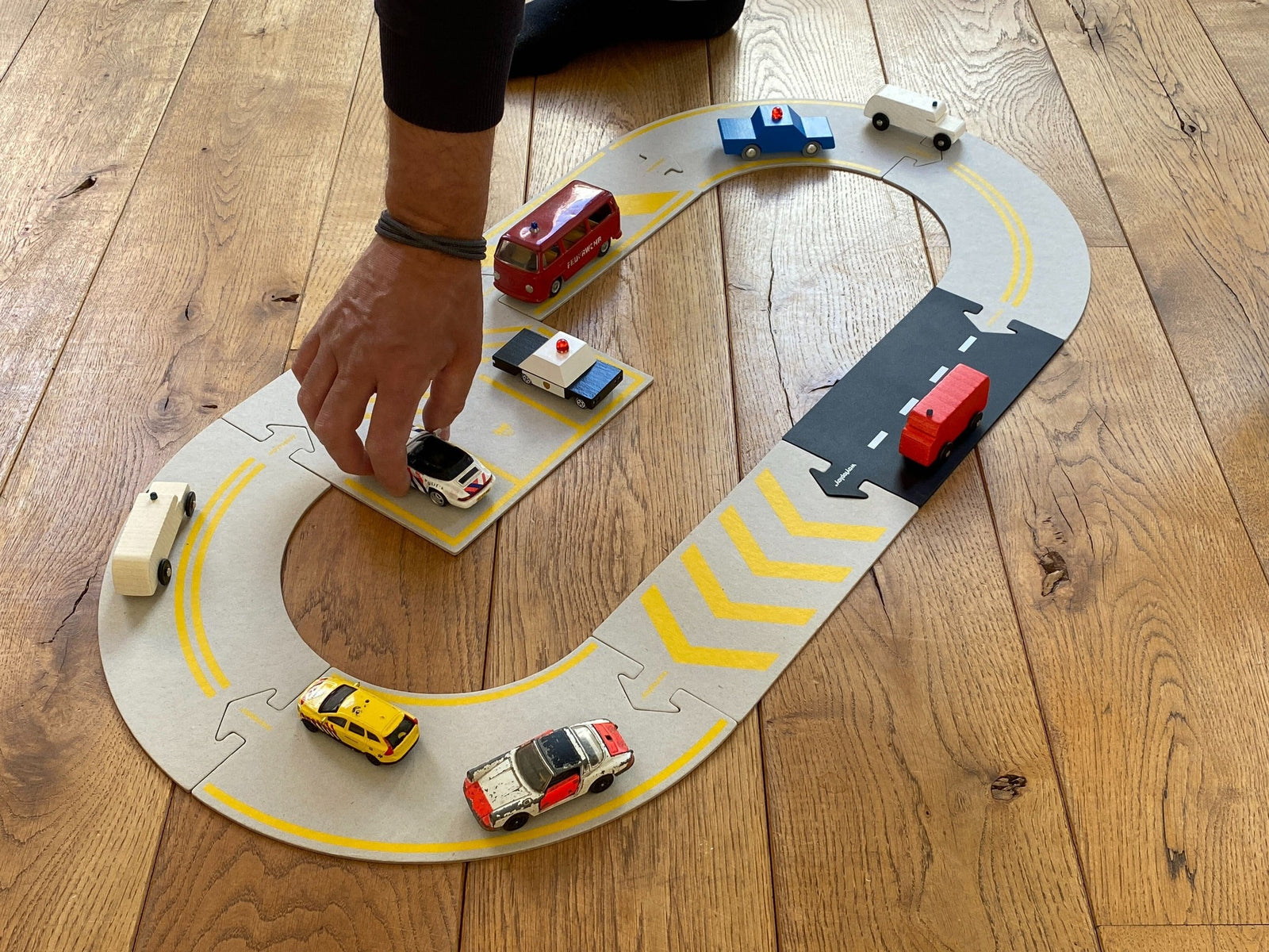 Road to Recovery Carretera cartón Waytoplay 8 piezas