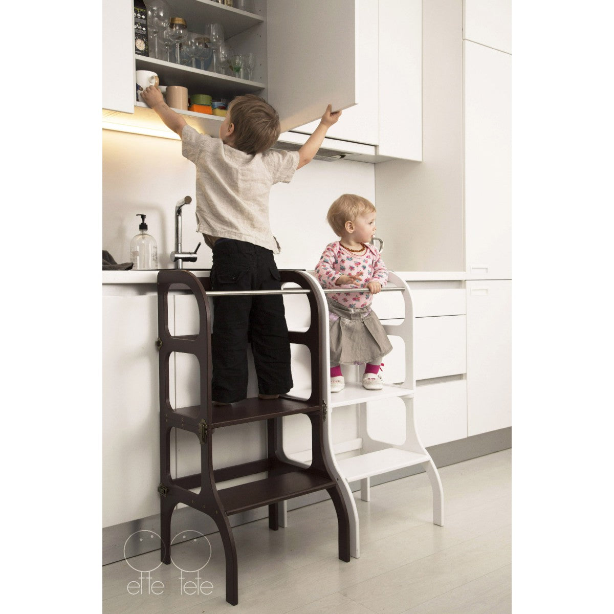 Torre de aprendizaje Ette tete convertible en pupitre